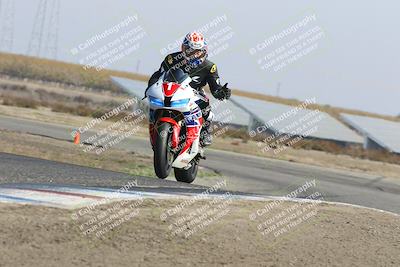 media/Nov-03-2025-Lets Ride (Mon) [[4d74c1c4d3]]/B Group/1220pm (Wheelie Bump)/